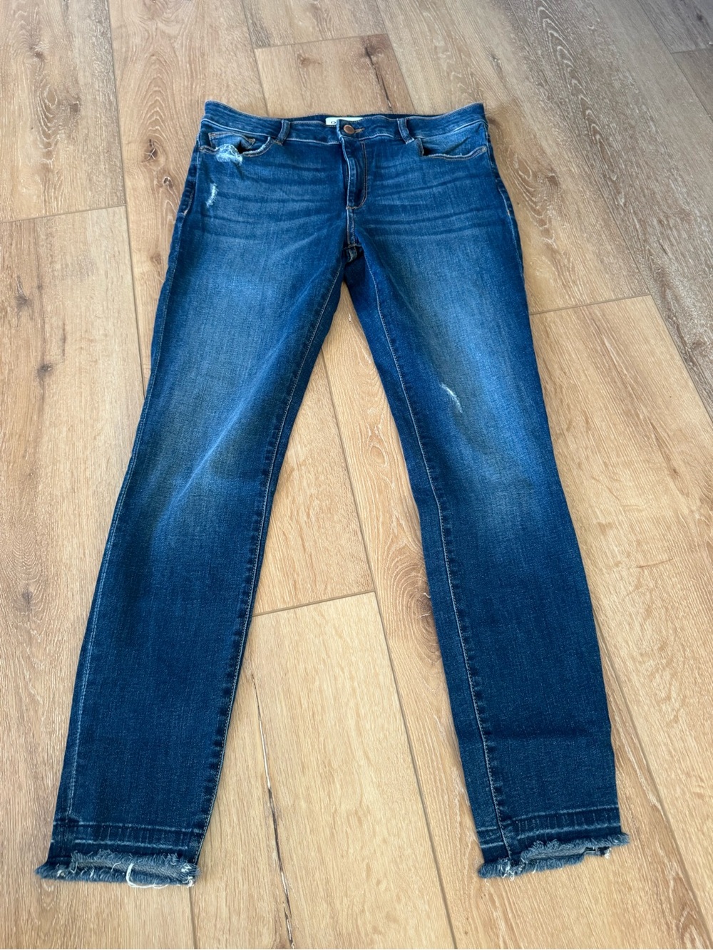 DL1961 Florence Skinny Jeans Instasculpt Womens Size 31 Raw Hem